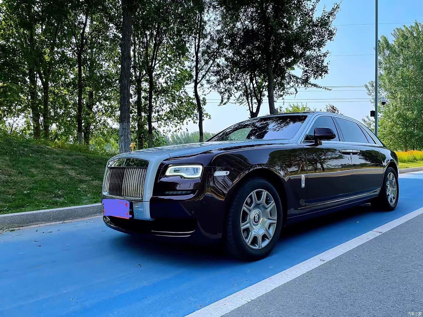 Rolls-Royce Ghost, 2015 1