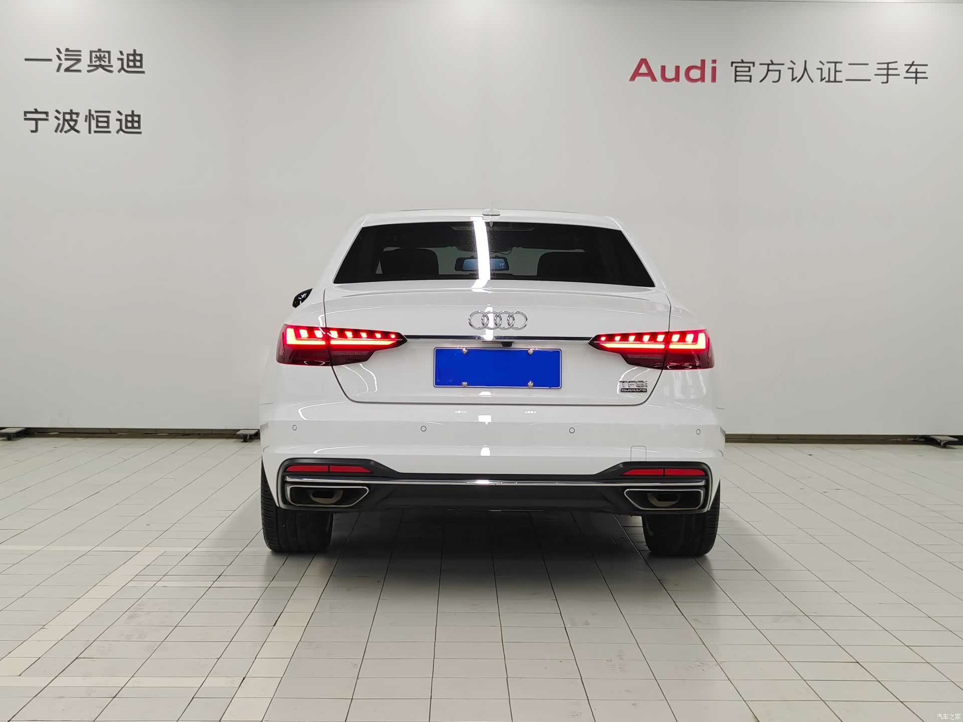 Audi A4L, 2020 все фото