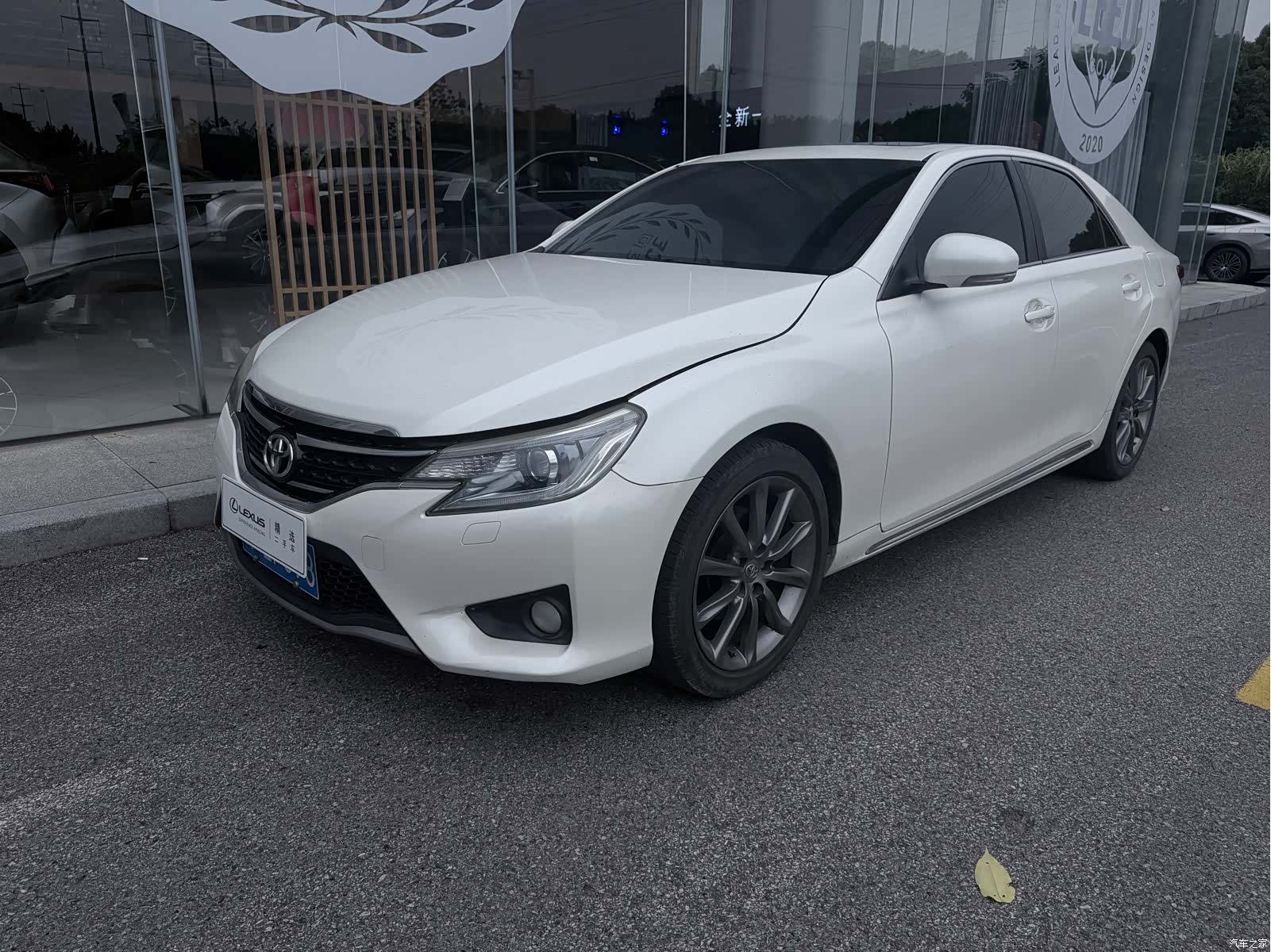 Toyota 2.5V