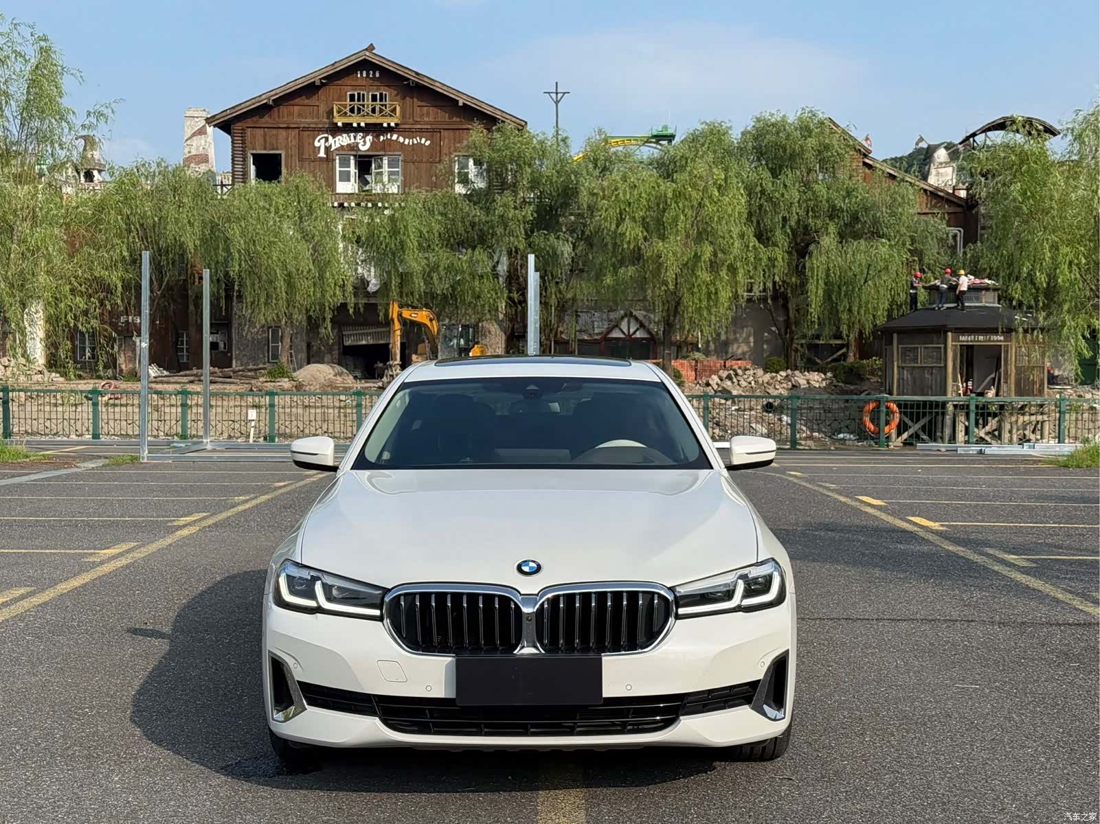 BMW 5 Series, 2021 3