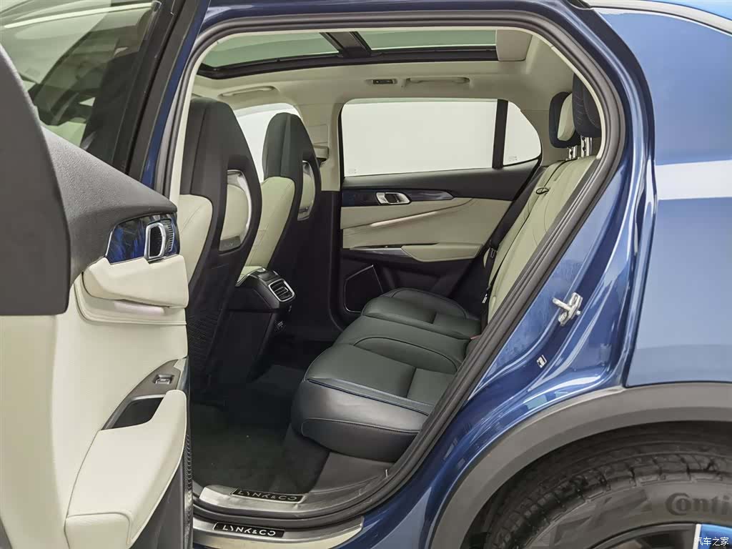 Lynk & Co 01, 2019 15