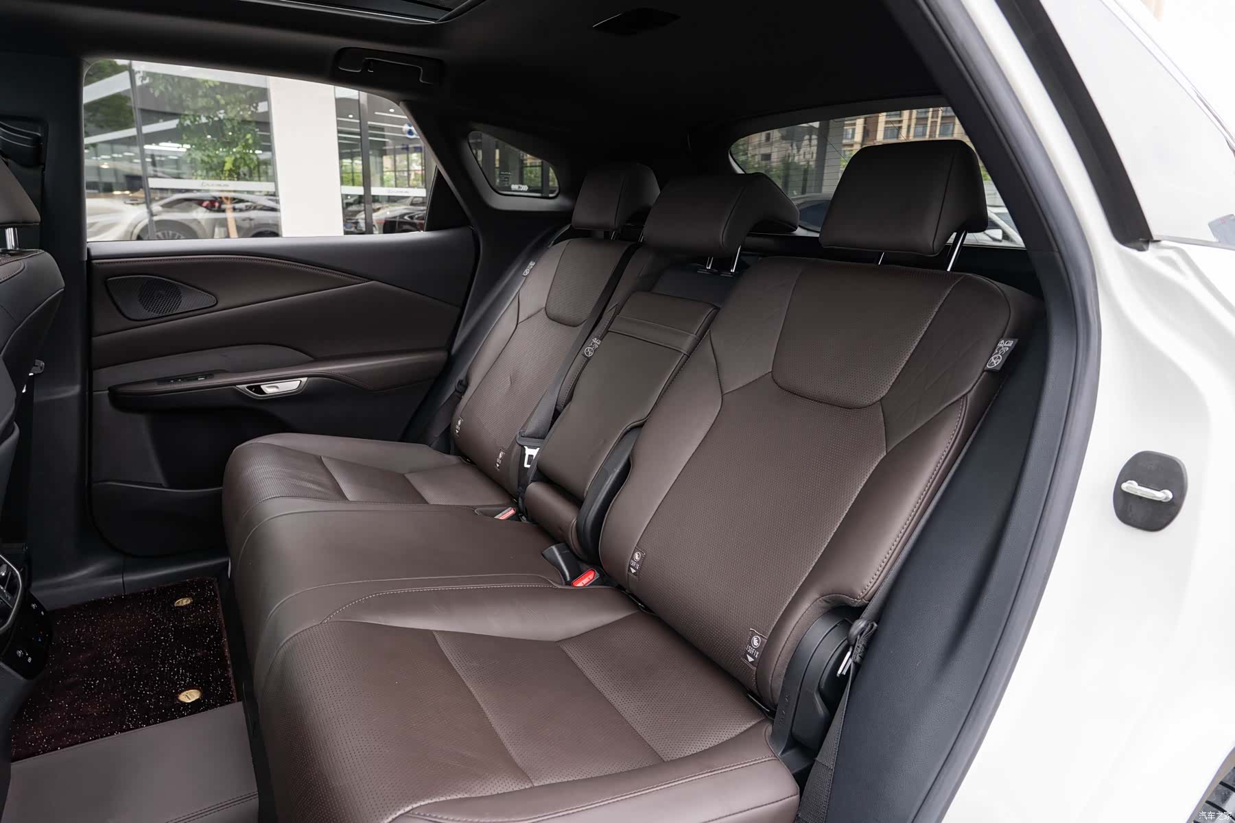 Lexus RX, 2023 12