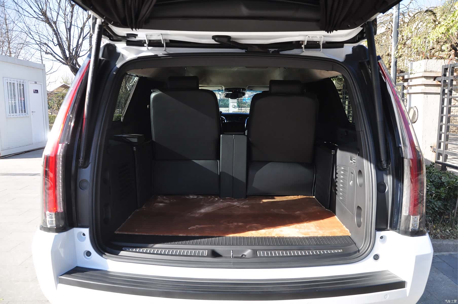 Cadillac Escalade, 2017 21