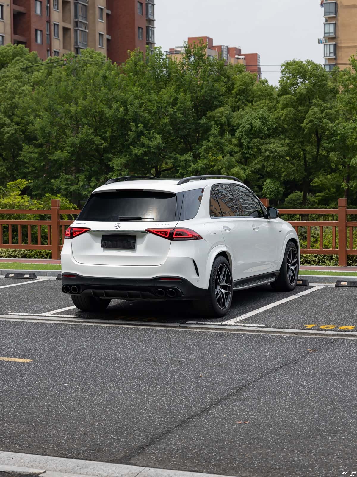 Mercedes-Benz GLE, 2021 4
