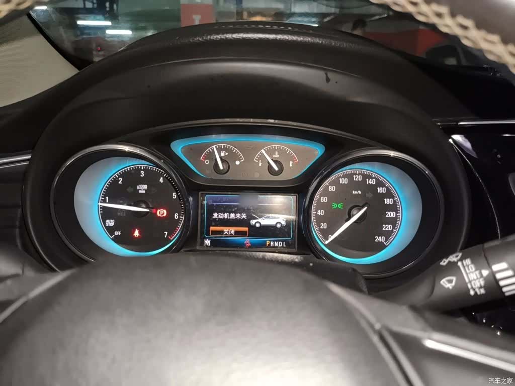 Buick Envision Plus, 2017 4