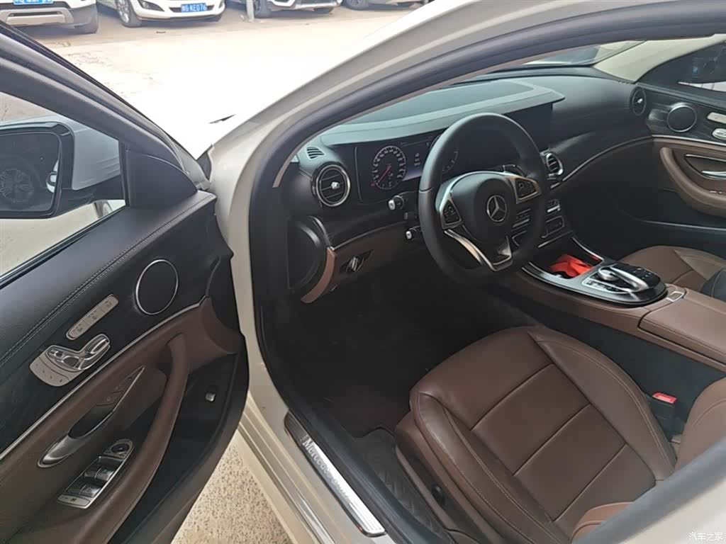 Mercedes-Benz E-Class, 2018 16