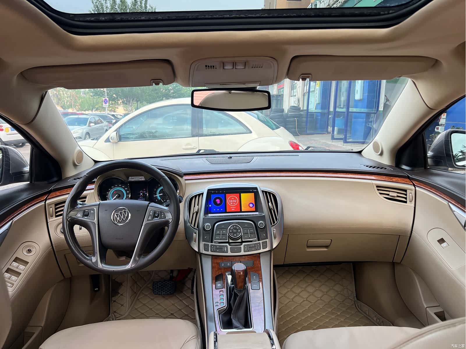 Buick LaCrosse, 2009 4