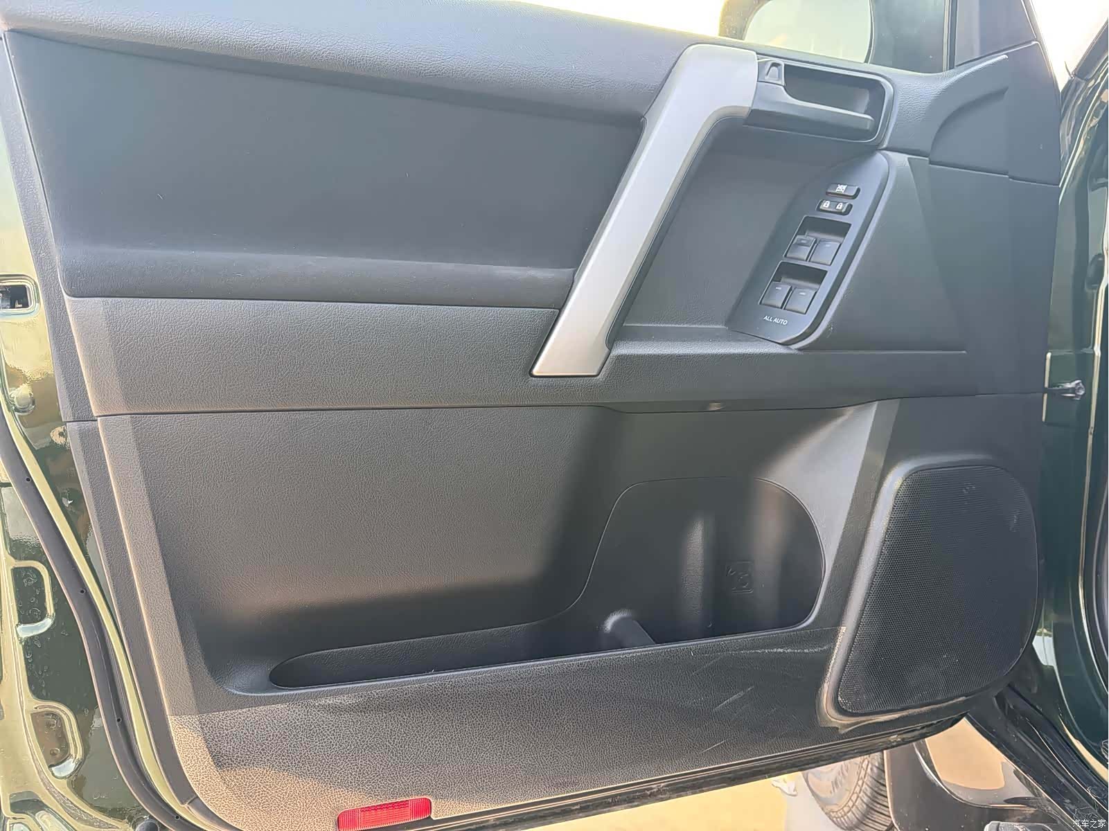Toyota Prado, 2017 8