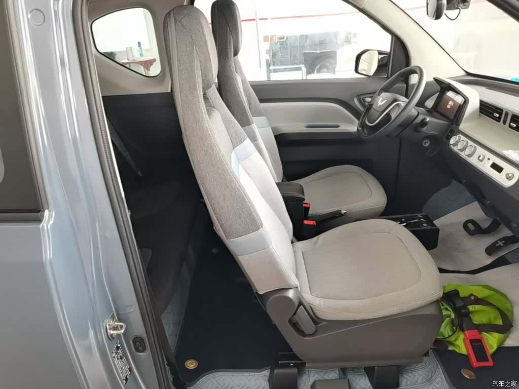 Wuling MINIEV, 2022 25