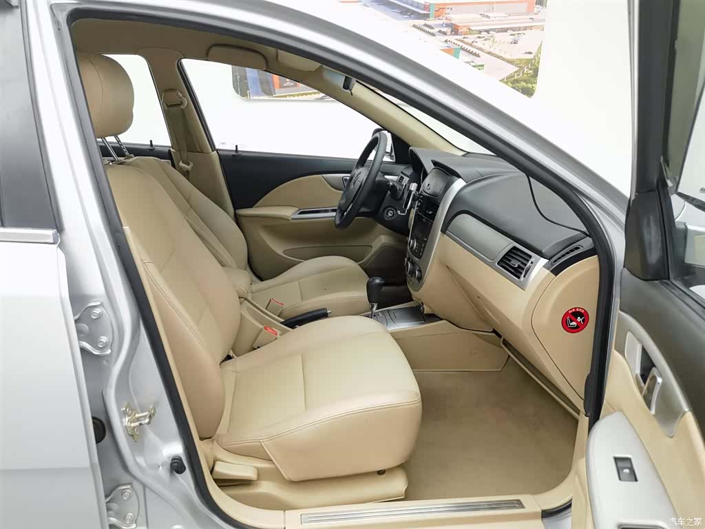 Buick 1.6LX-AT, 2013 23
