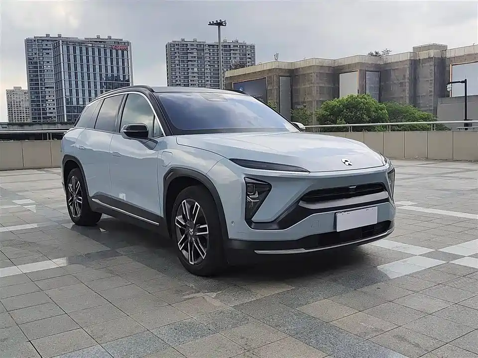 NIO ES6