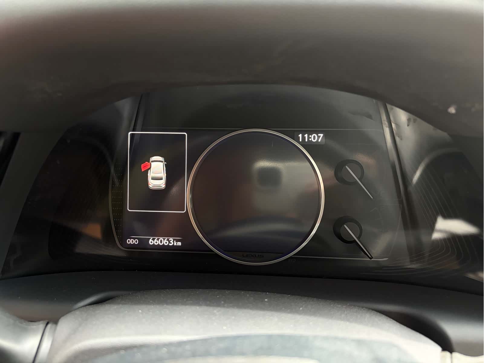 Lexus ES, 2023 все фото