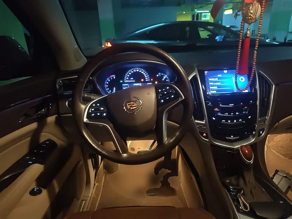 Cadillac SRX