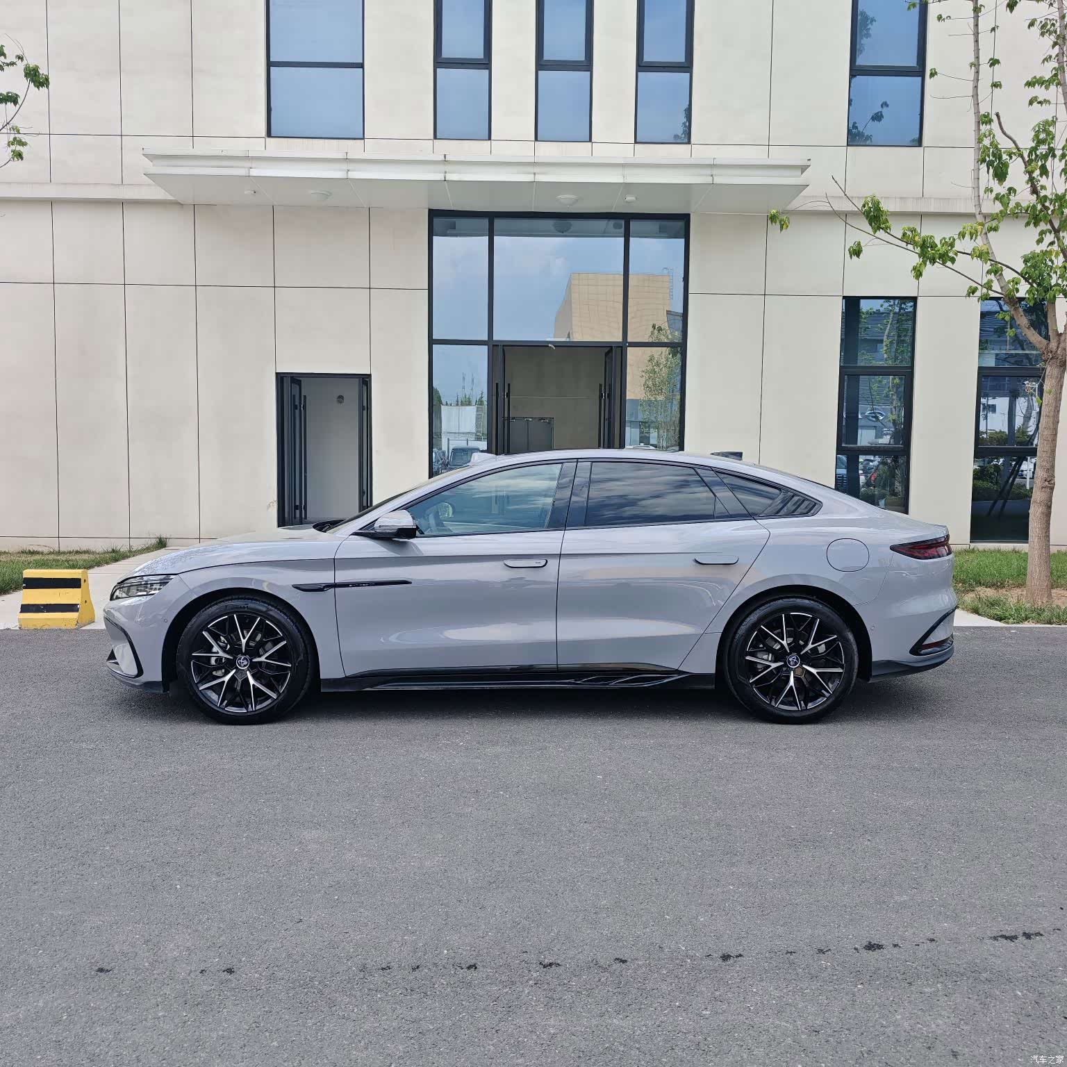 BYD Han, 2025 6
