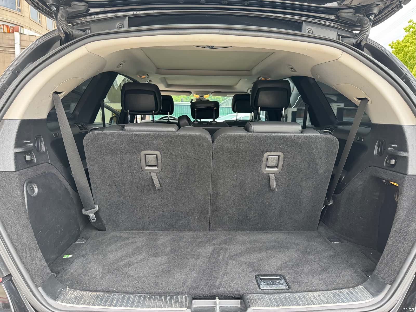 Mercedes-Benz R-Class, 2018 13