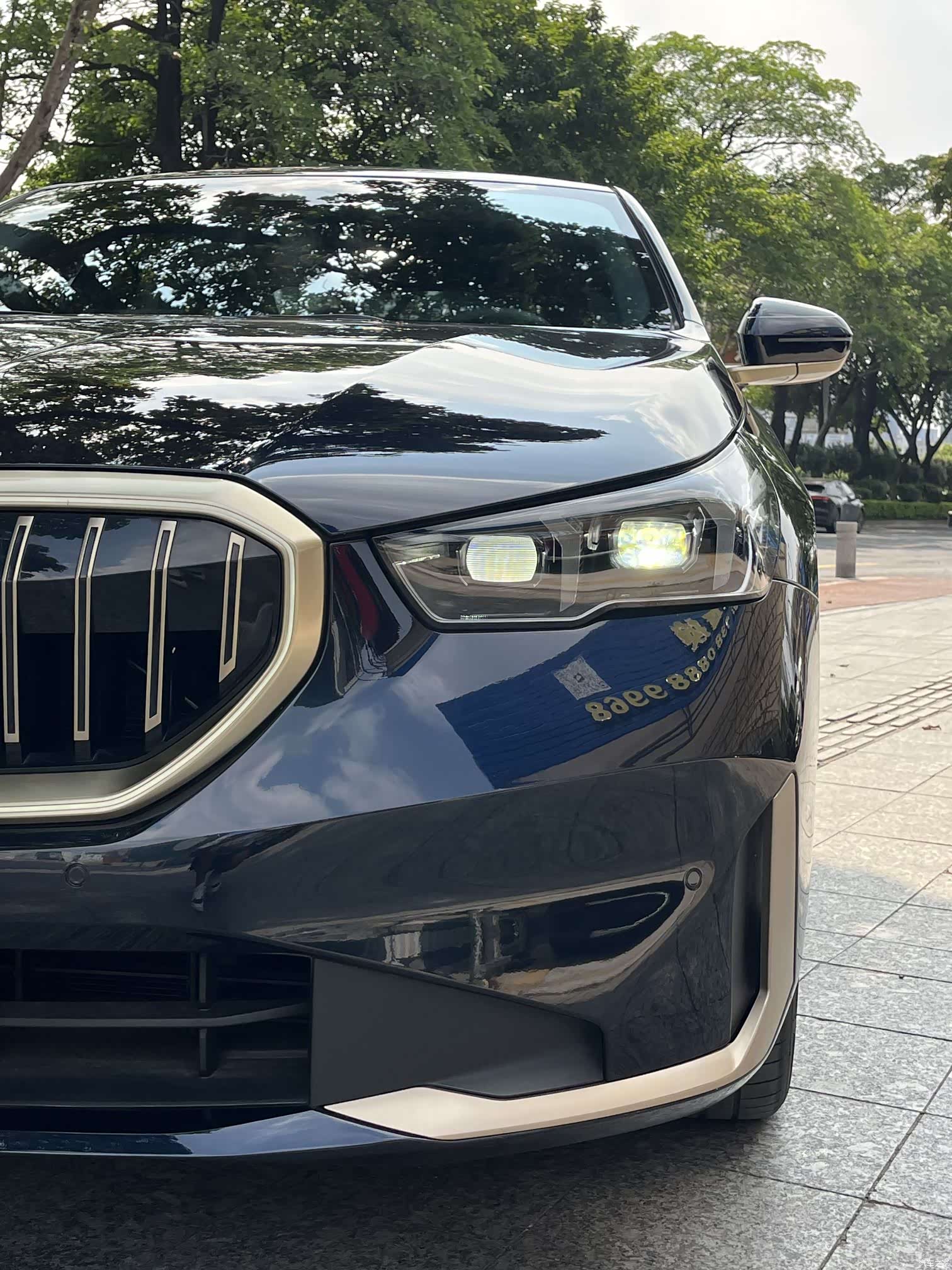 BMW 5 Series, 2025 7