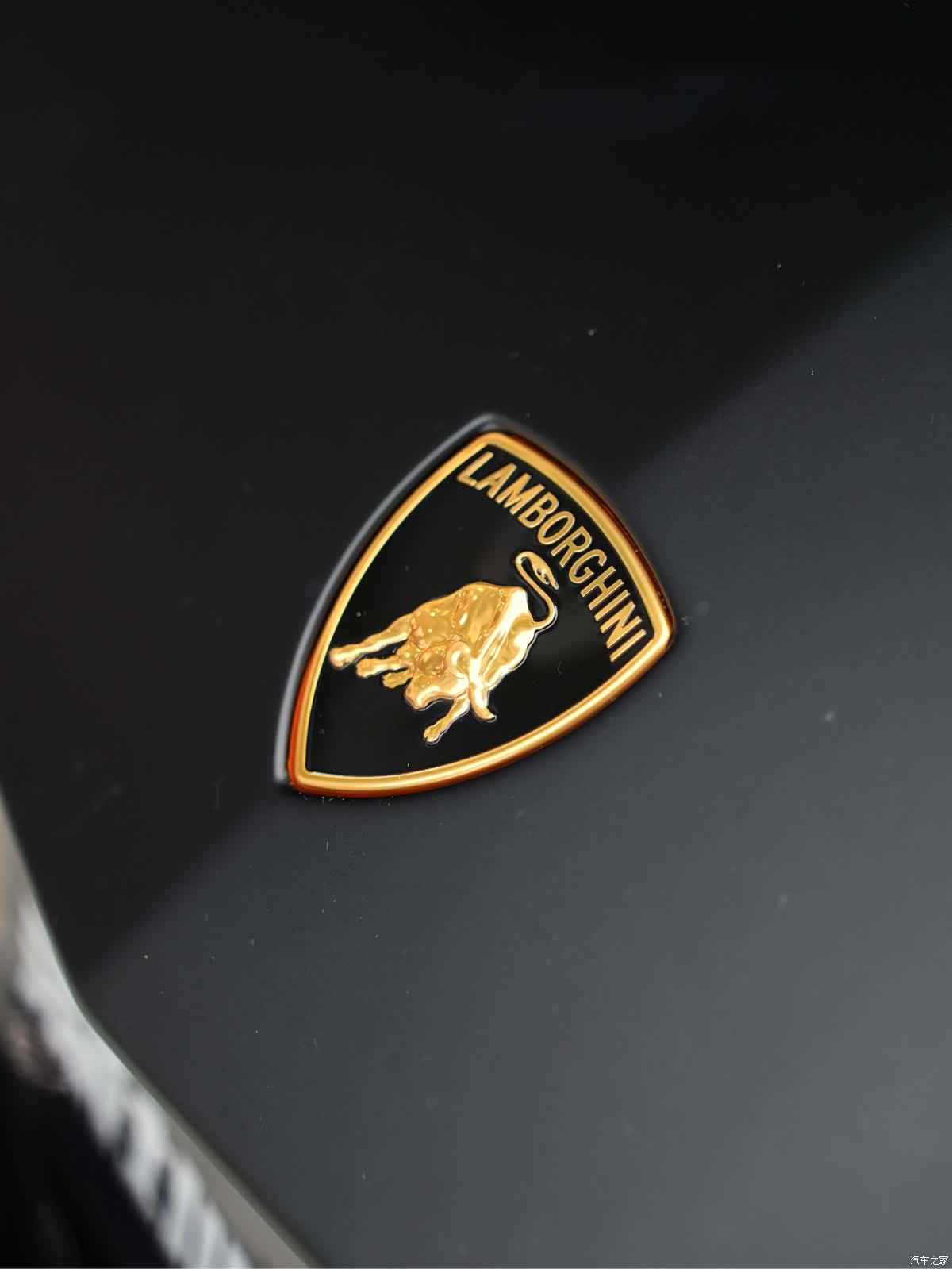 Lamborghini Revuelto, 2025 3