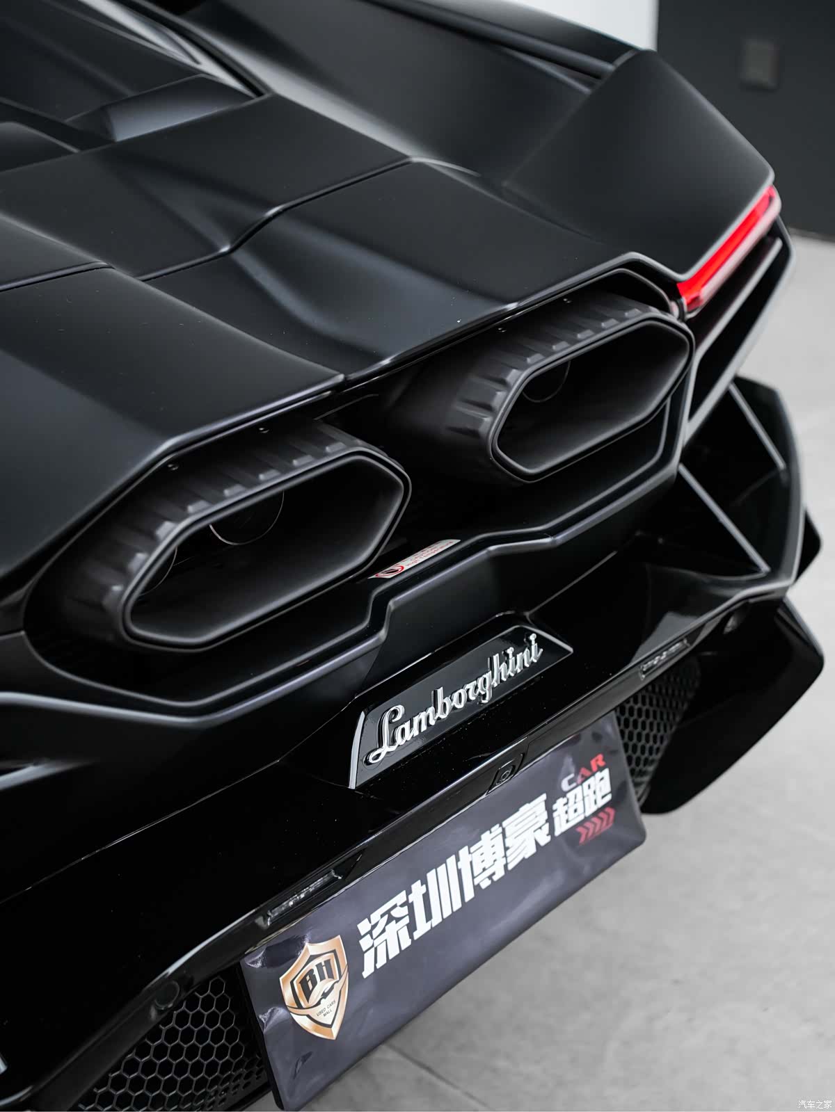 Lamborghini Revuelto, 2025 16