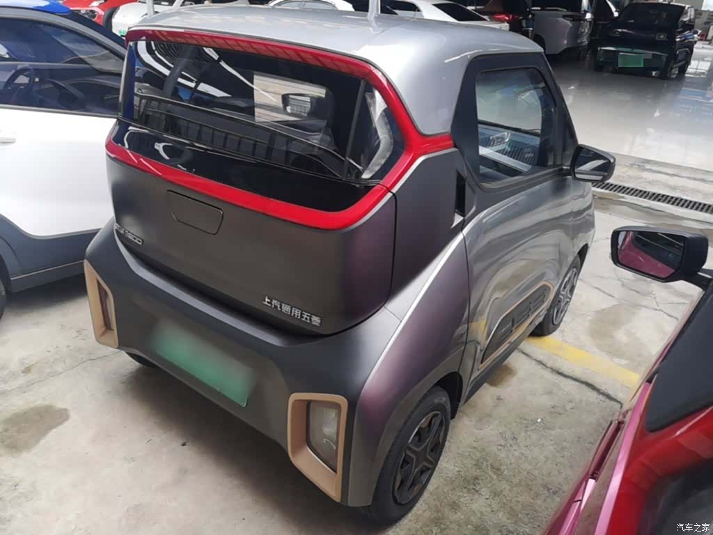 Wuling E200, 2019 7