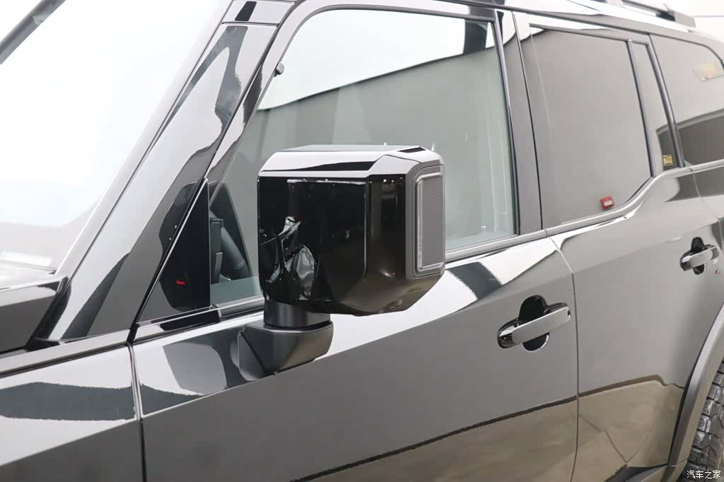 Lexus GX, 2025 26