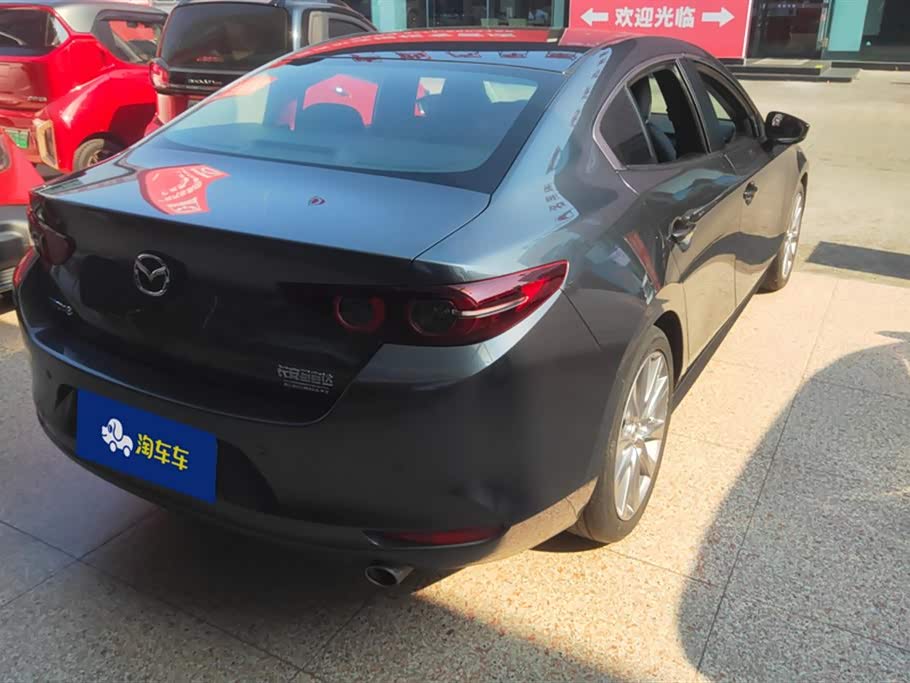 Mazda 3 Angkesaila