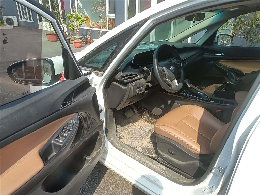 Buick GL6, 2021 16