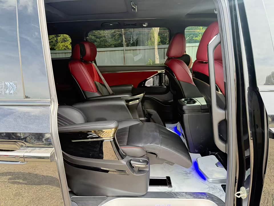 Trumpchi Trumpchi M8