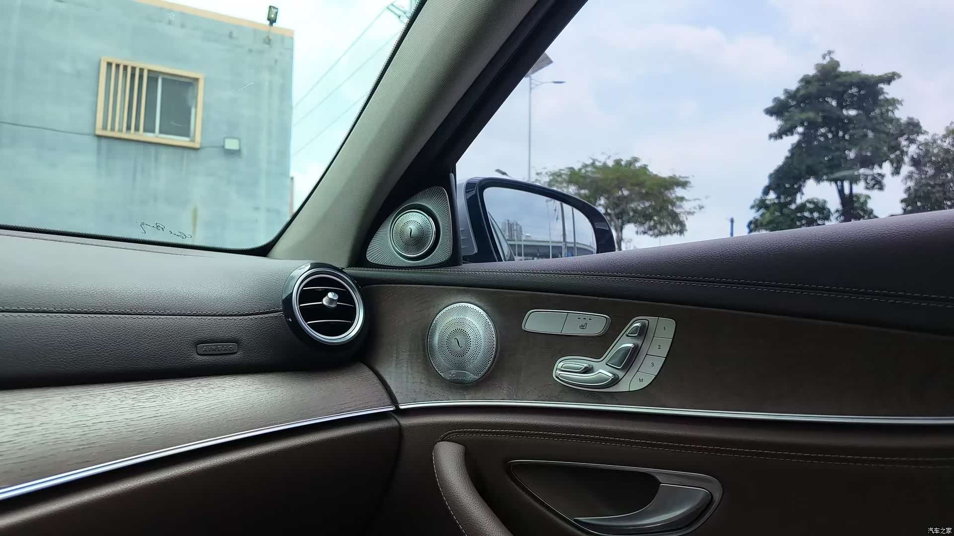 Mercedes-Benz E-Class, 2017 8