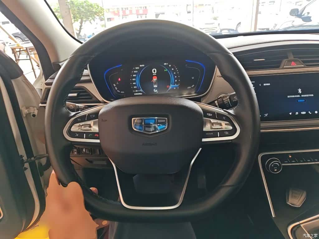 Geely Binray, 2019 7