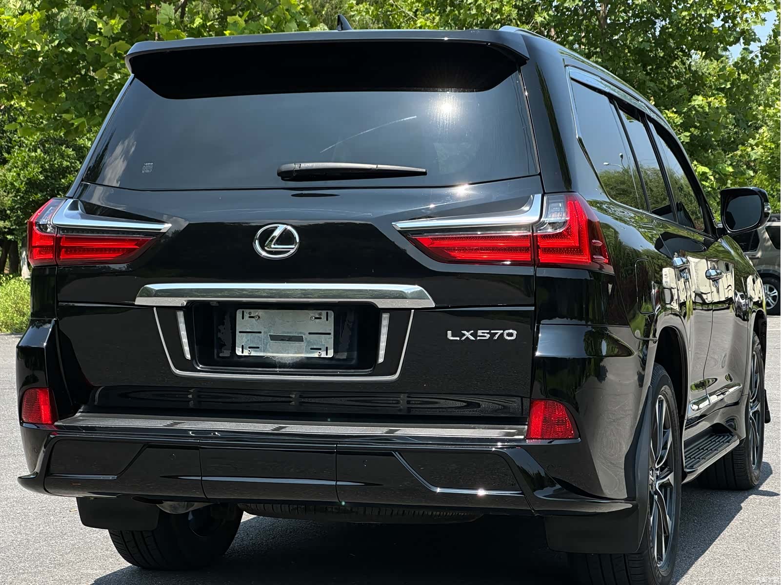 Lexus LX, 2022 все фото