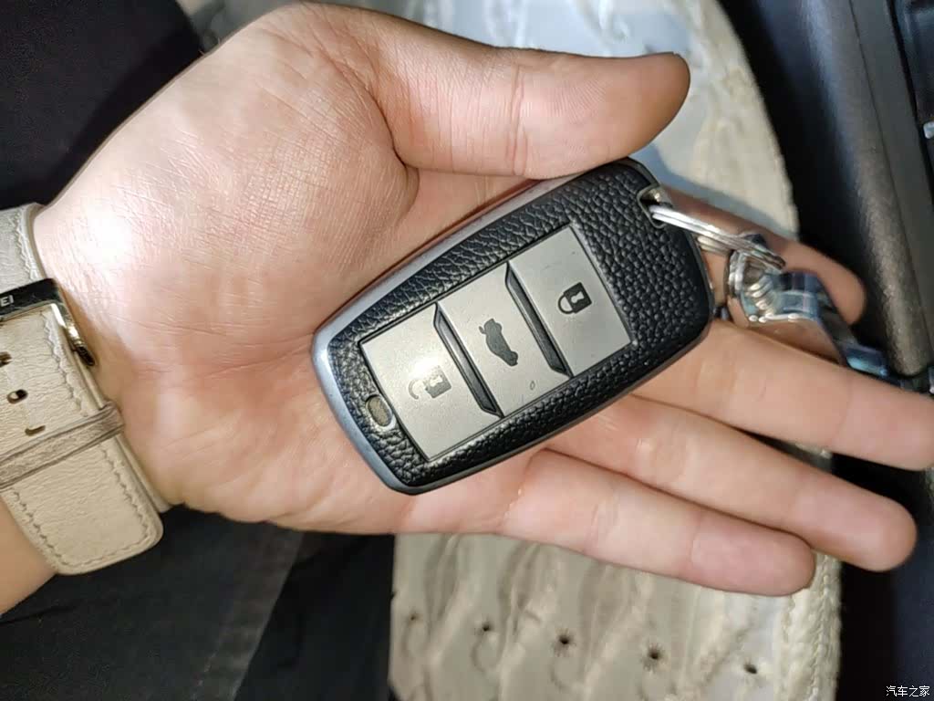 Changan CS75, 2016 9