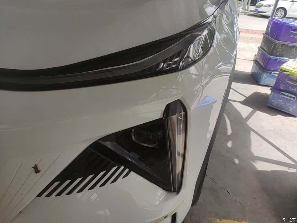 Geely Galaxy L7, 2024 24