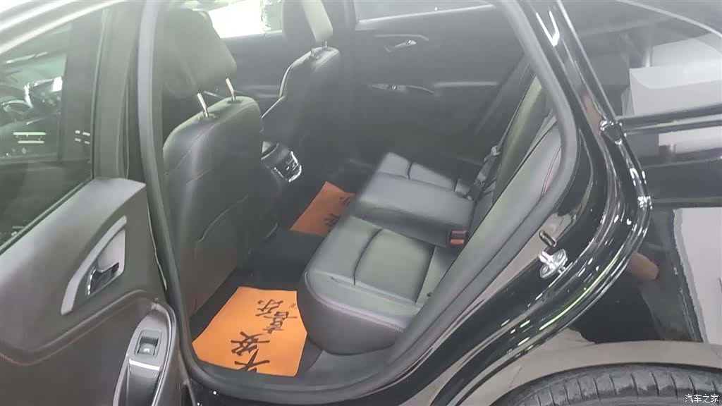 Chevrolet XL, 2021 10