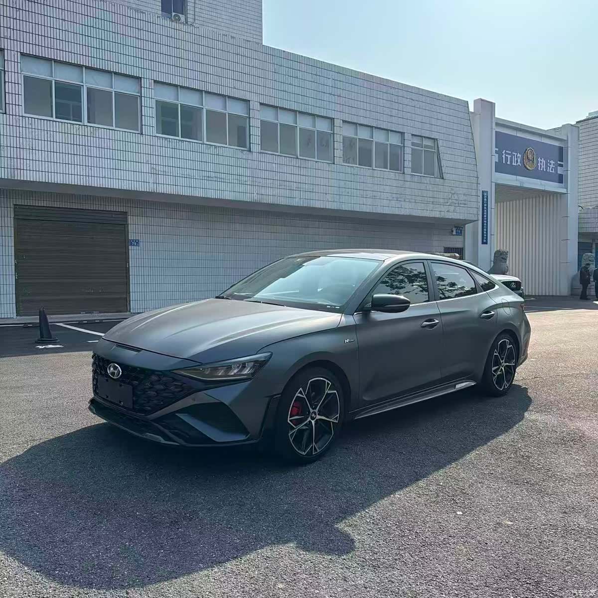 Hyundai Lafesta