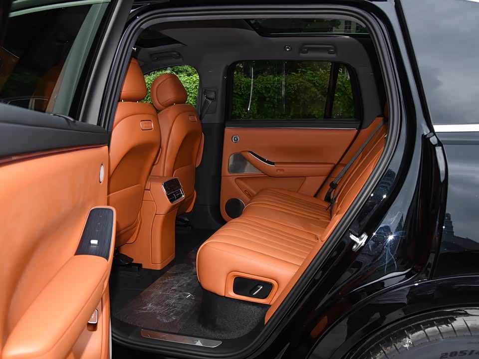 AITO Ask the world M7