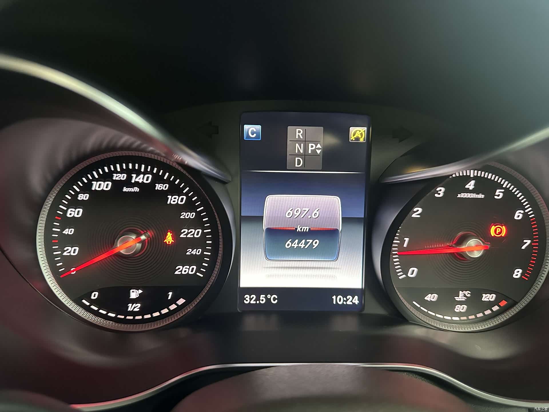 Mercedes-Benz GLC, 2018 16