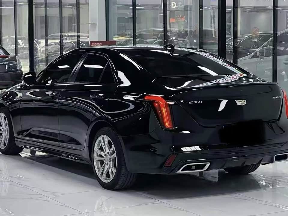 Cadillac CT4