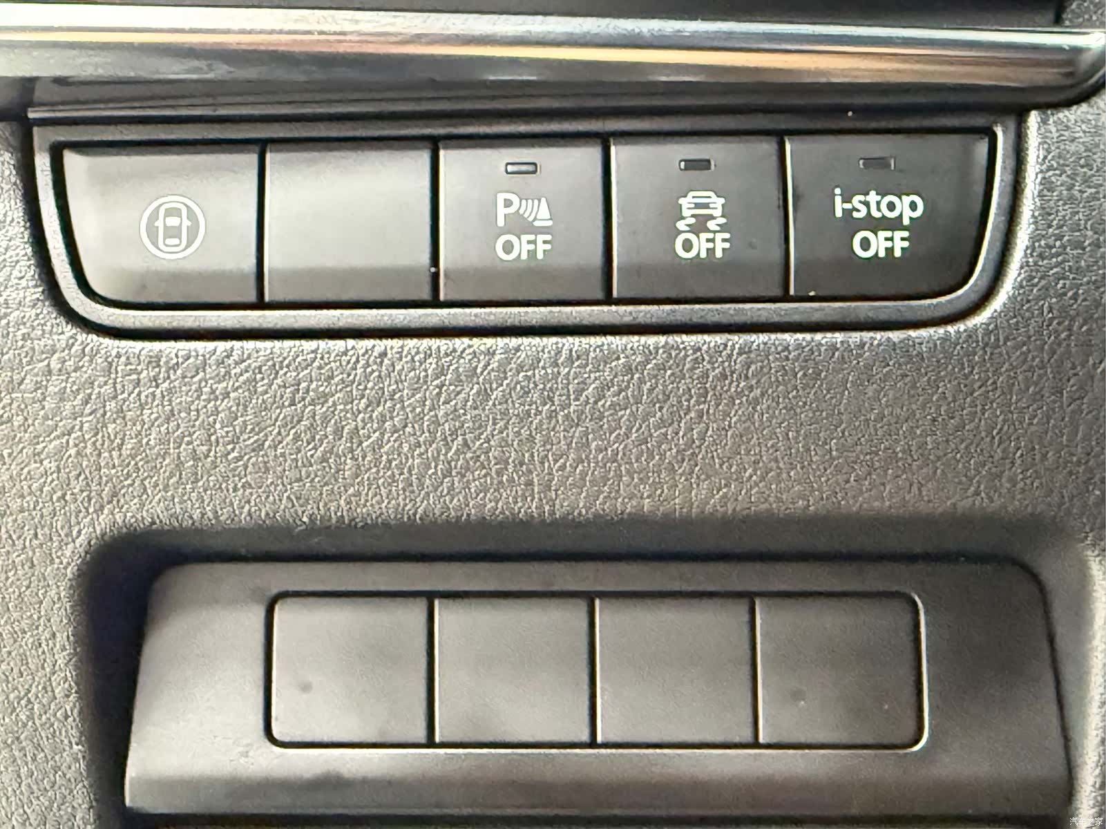 Mazda Mazda3, 2023 14