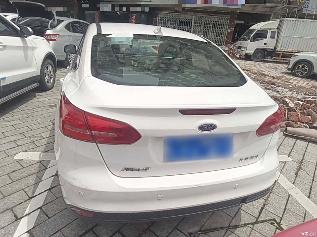 Ford Focus, 2018 6