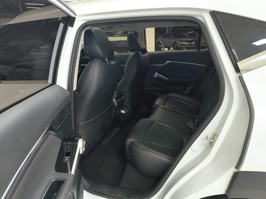 Trumpchi Shadow cool