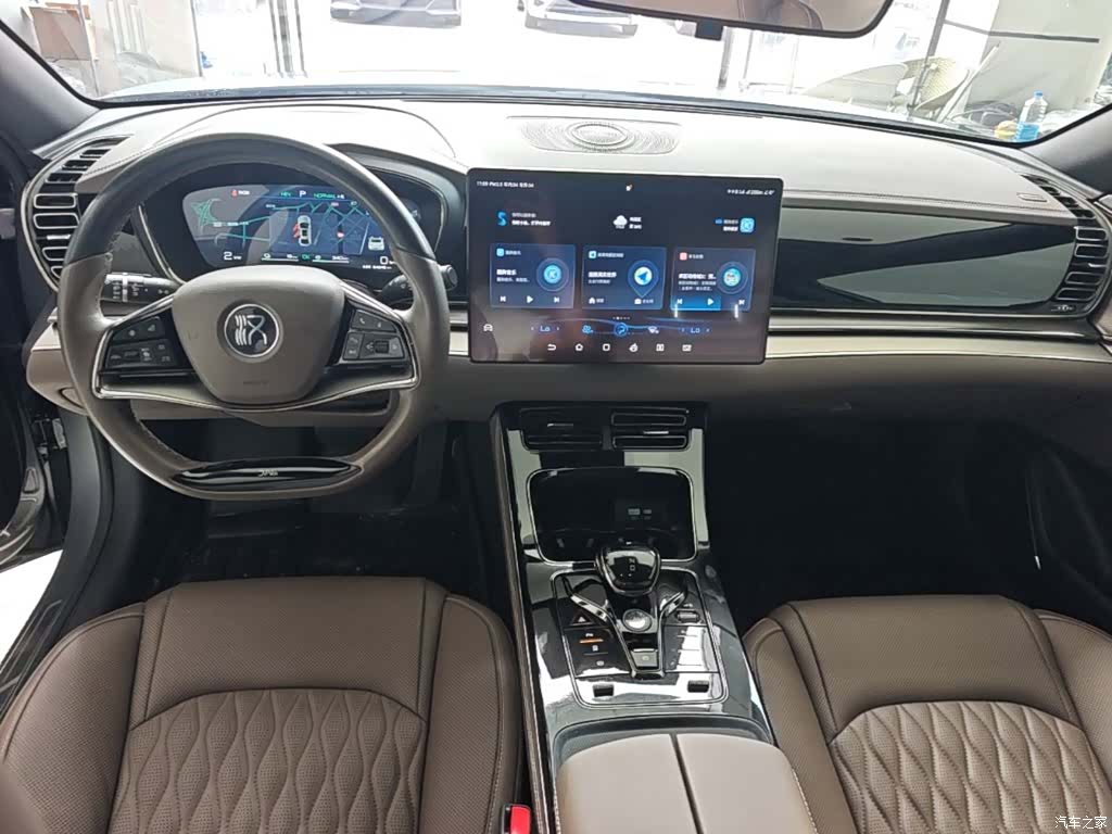BYD Han, 2022 10
