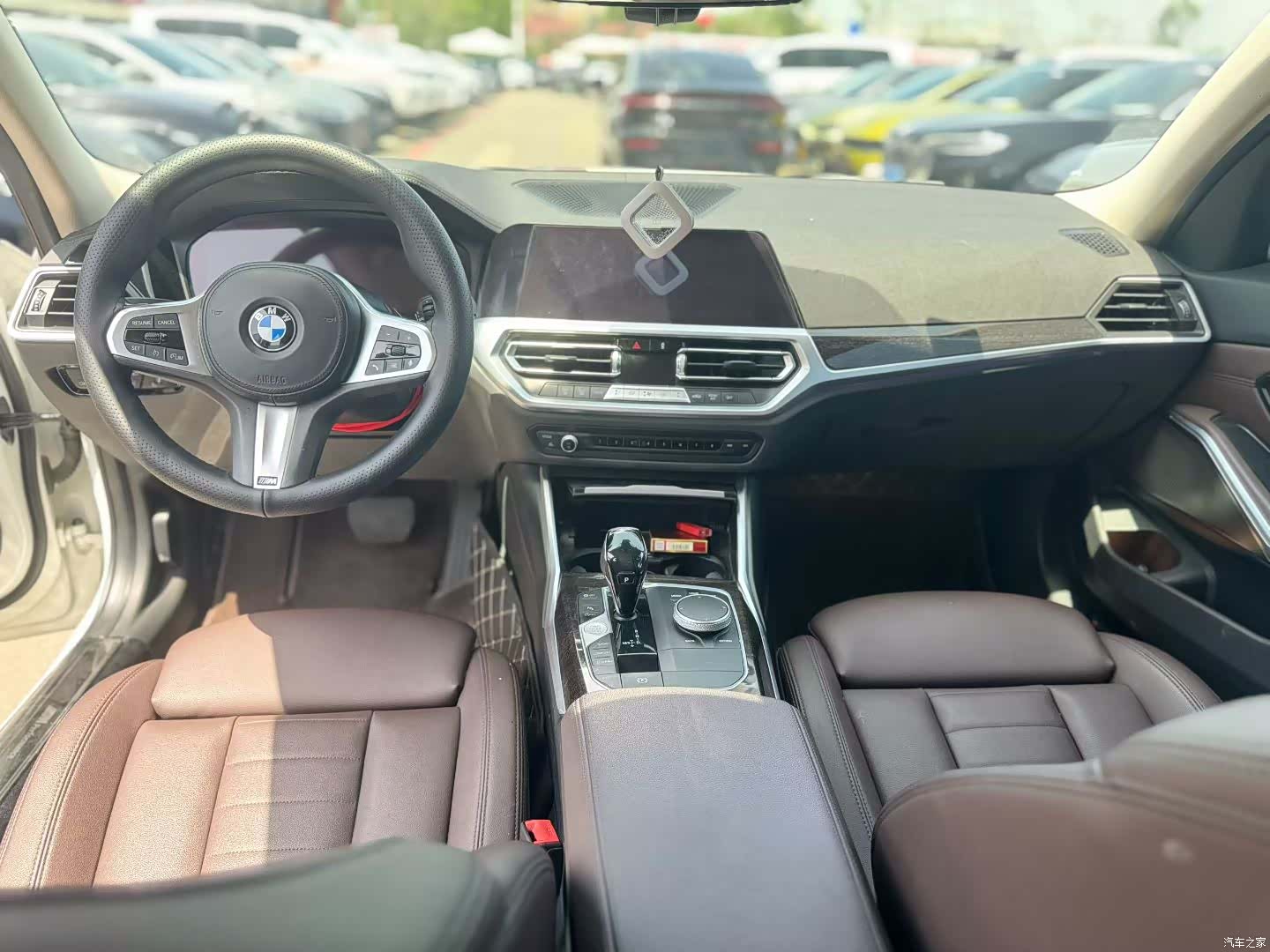 BMW 3 Series, 2020 все фото