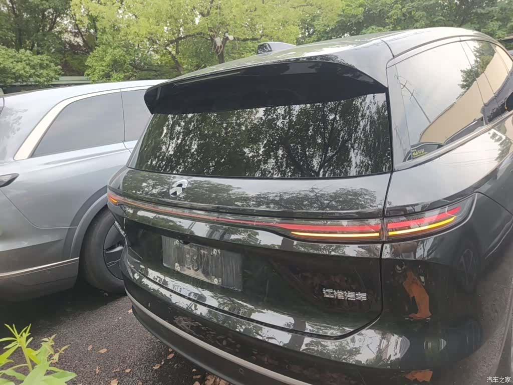 NIO ES8, 2024 6