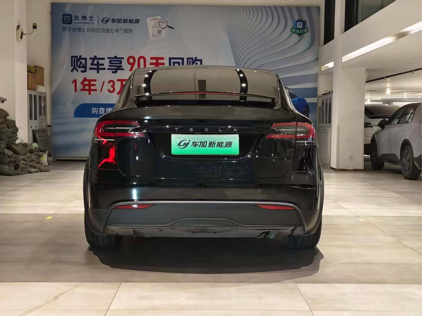 Tesla Model X, 2024 8