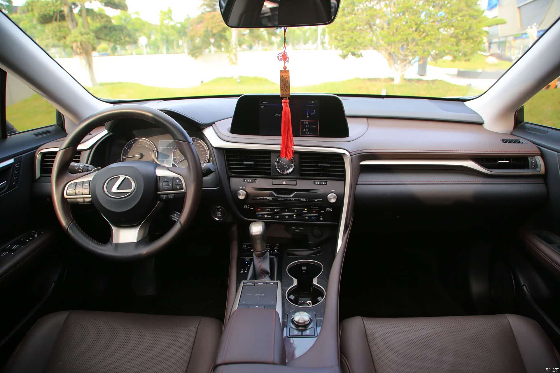 Lexus RX, 2019 4