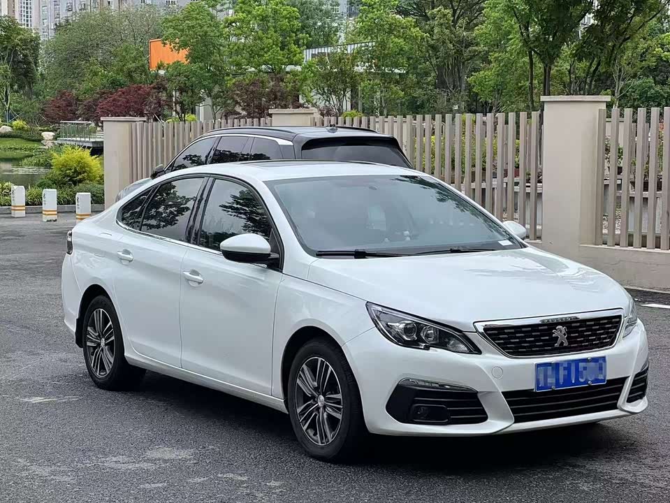Peugeot 308