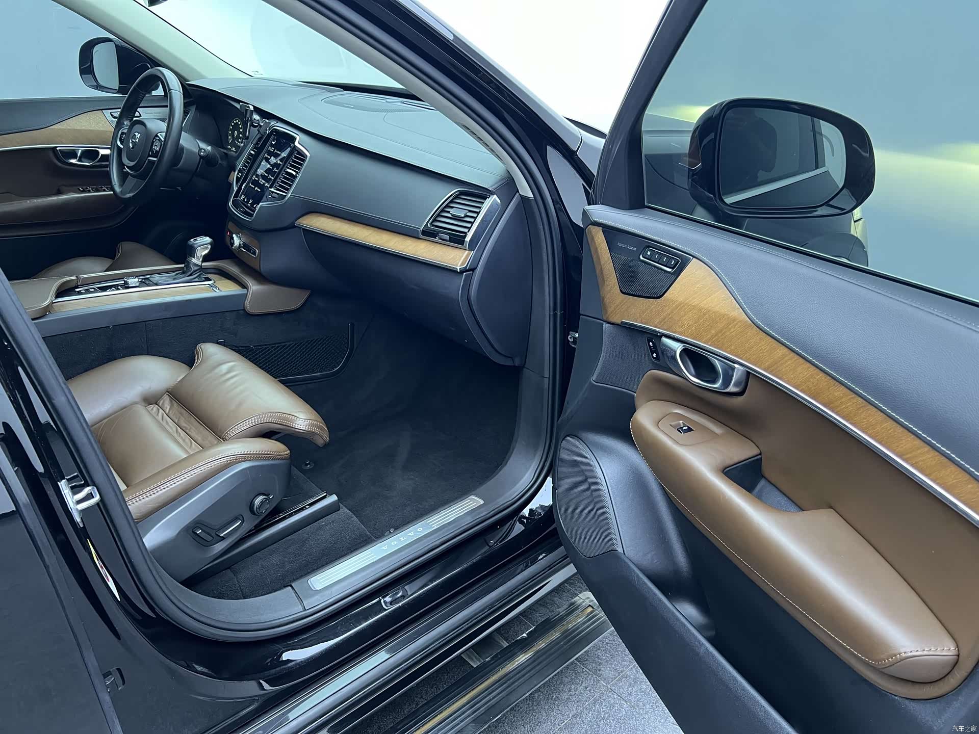 Volvo XC90, 2019 14
