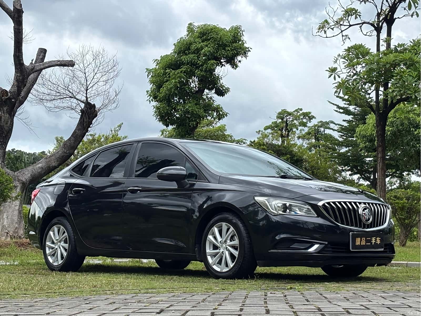 Buick Verano, 2017 4