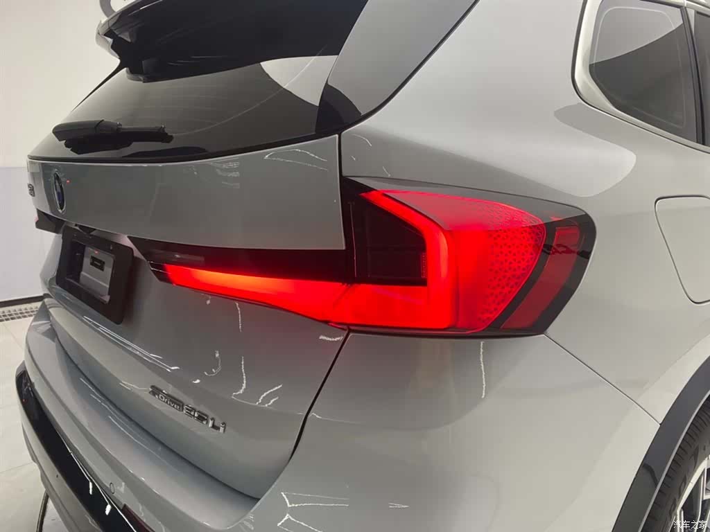 BMW X1, 2026 10