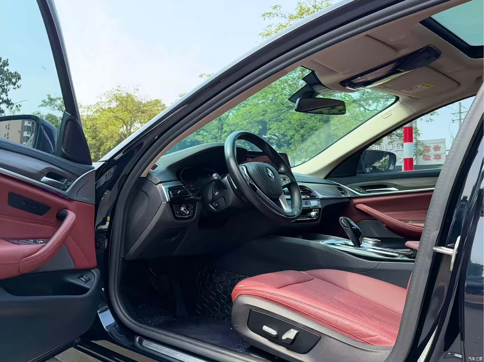 BMW 5 Series, 2022 4